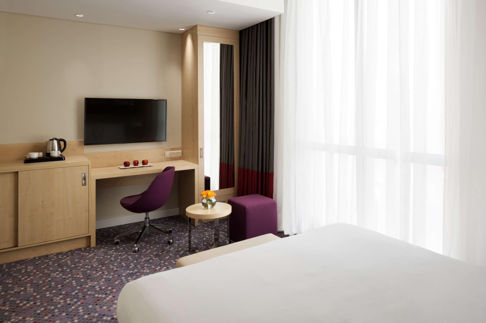 Sas Residence & Hotel, Dhahran - Formerly Radisson Blu Ал Хубар Екстериор снимка