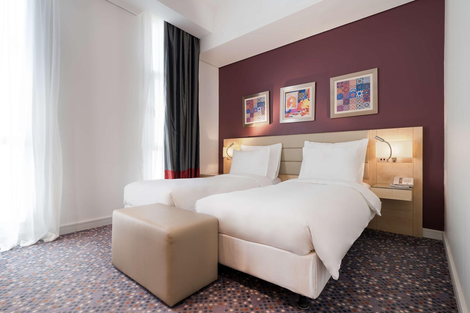 Sas Residence & Hotel, Dhahran - Formerly Radisson Blu Ал Хубар Екстериор снимка