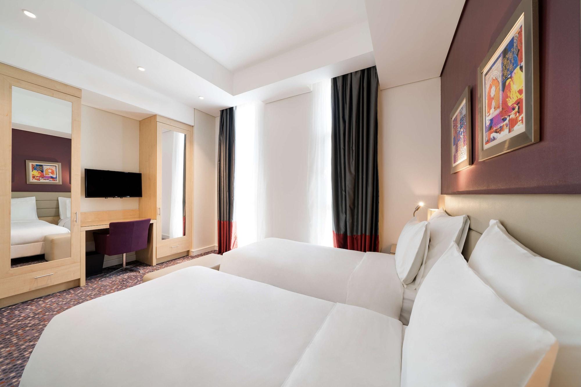 Sas Residence & Hotel, Dhahran - Formerly Radisson Blu Ал Хубар Екстериор снимка