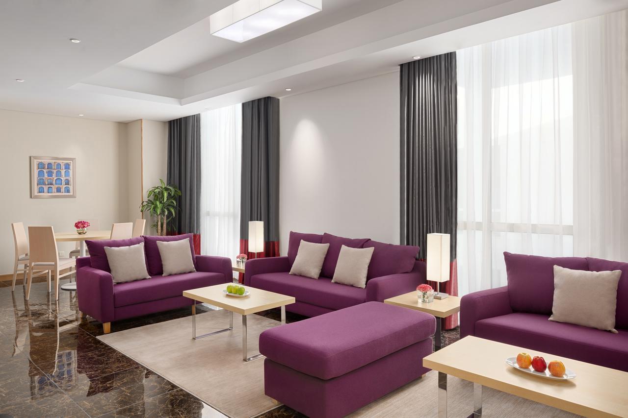 Sas Residence & Hotel, Dhahran - Formerly Radisson Blu Ал Хубар Екстериор снимка